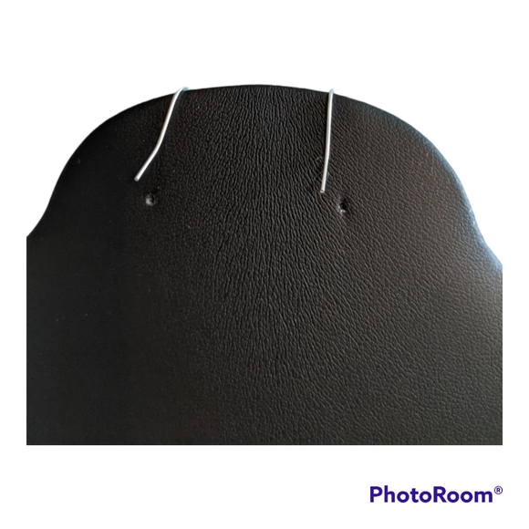 133. ⭐ FINAL PRICE ⭐ Silver Leaf Drop Earrings - Picture 4 of 5